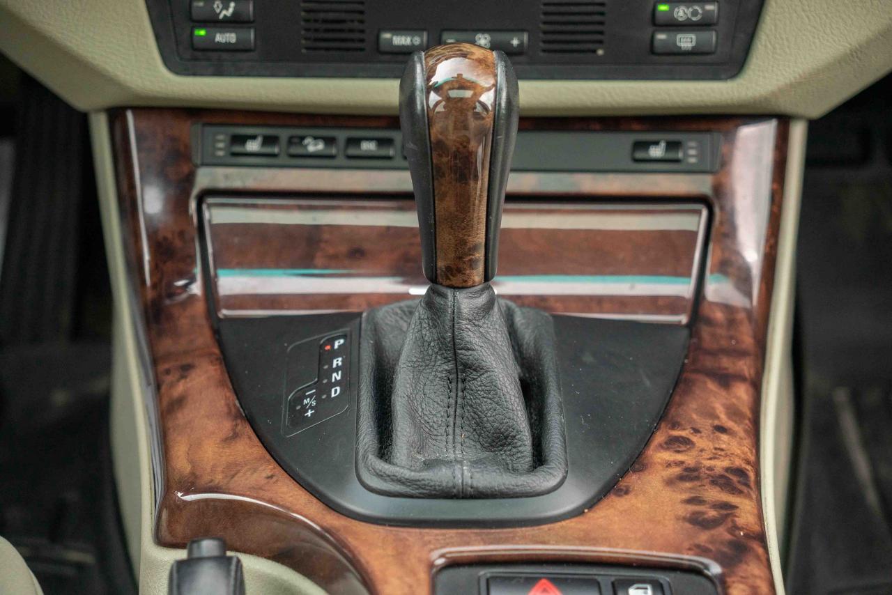 2002 BMW X5 3.0XI AWD - Photo #44