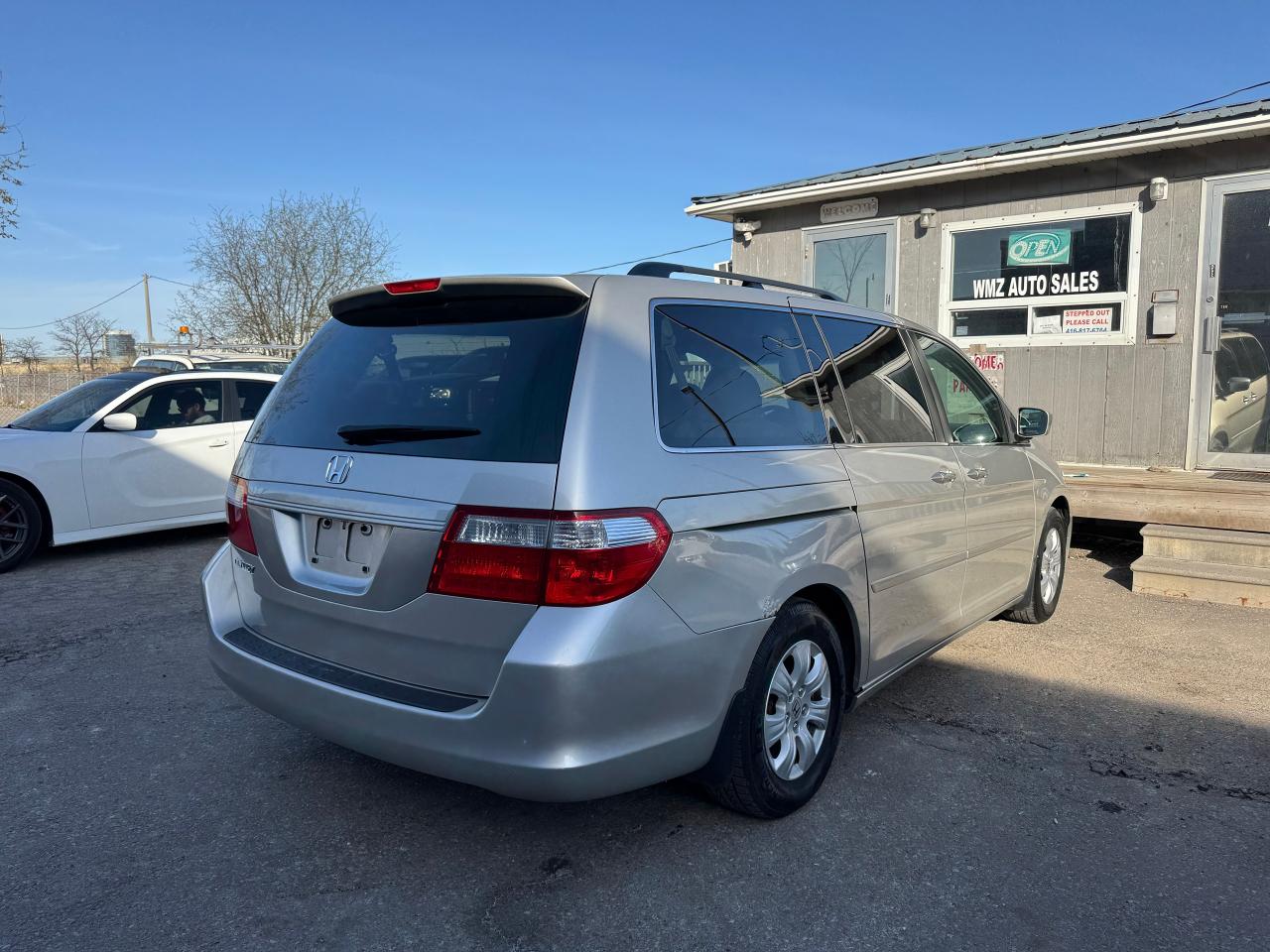 2006 Honda Odyssey EX - Photo #10