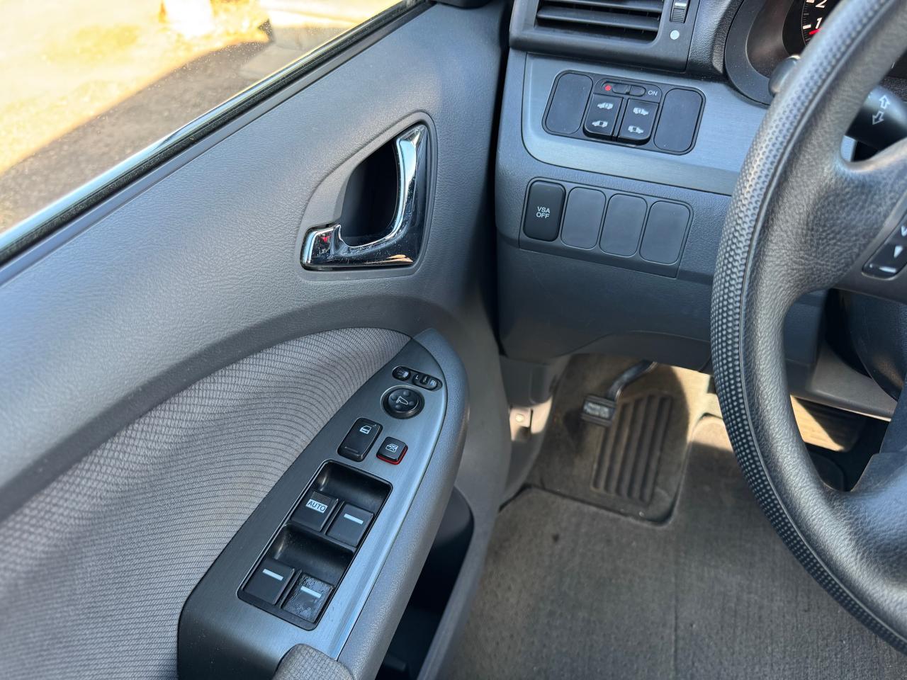 2006 Honda Odyssey EX - Photo #25