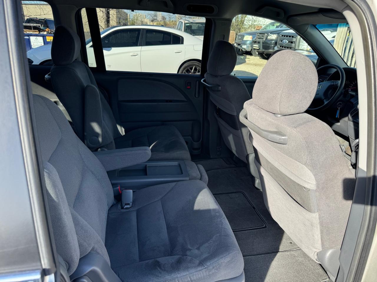 2006 Honda Odyssey EX - Photo #21