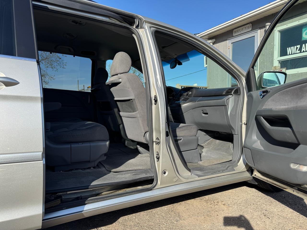 2006 Honda Odyssey EX - Photo #20