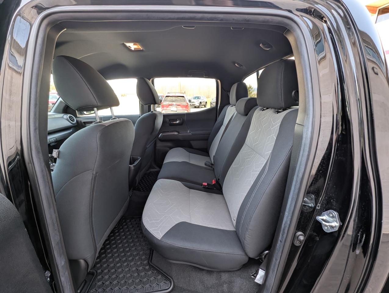 2023 Toyota Tacoma TRD SPORT 6'BOX Photo