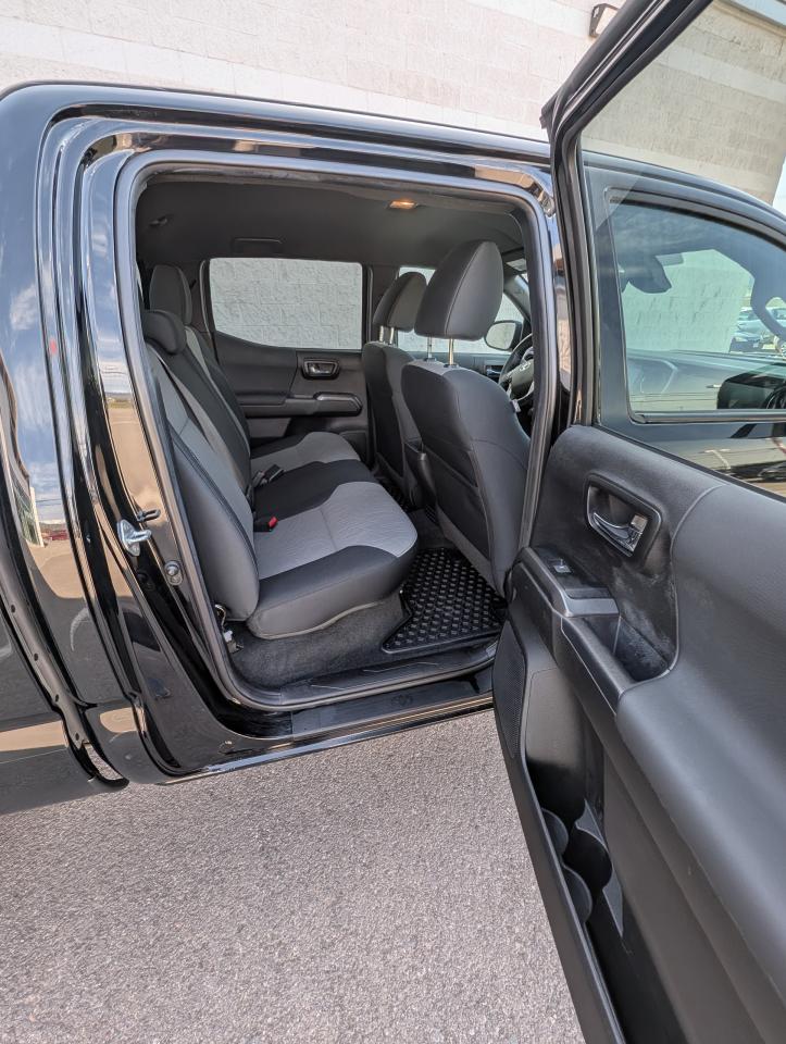 2023 Toyota Tacoma TRD SPORT 6'BOX Photo