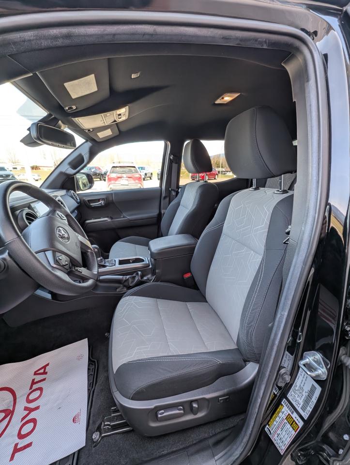 2023 Toyota Tacoma TRD SPORT 6'BOX Photo