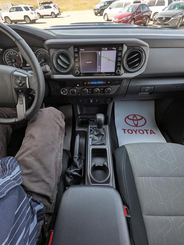 2023 Toyota Tacoma TRD SPORT 6'BOX Photo