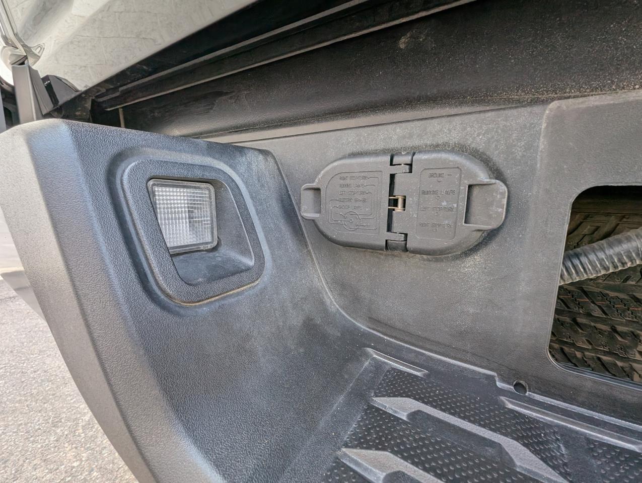 2023 Toyota Tacoma TRD SPORT 6'BOX Photo