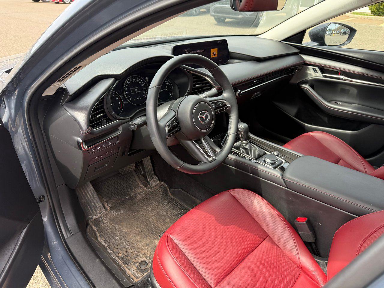 2024 Mazda MAZDA3 GT w/Turbo Photo