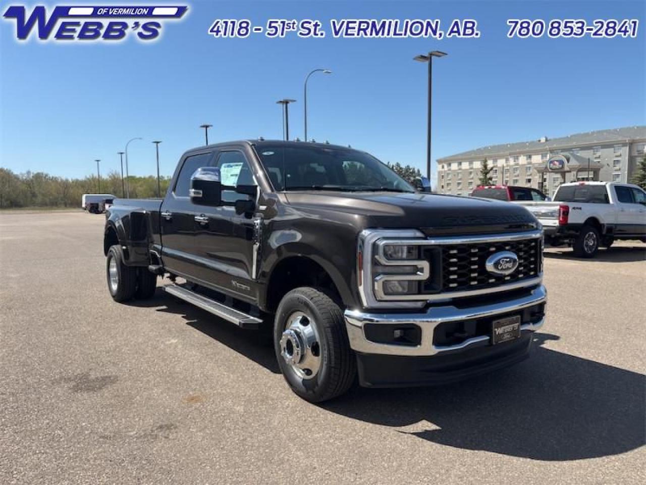 2025 Ford F-350 Super Duty Lariat Photo5