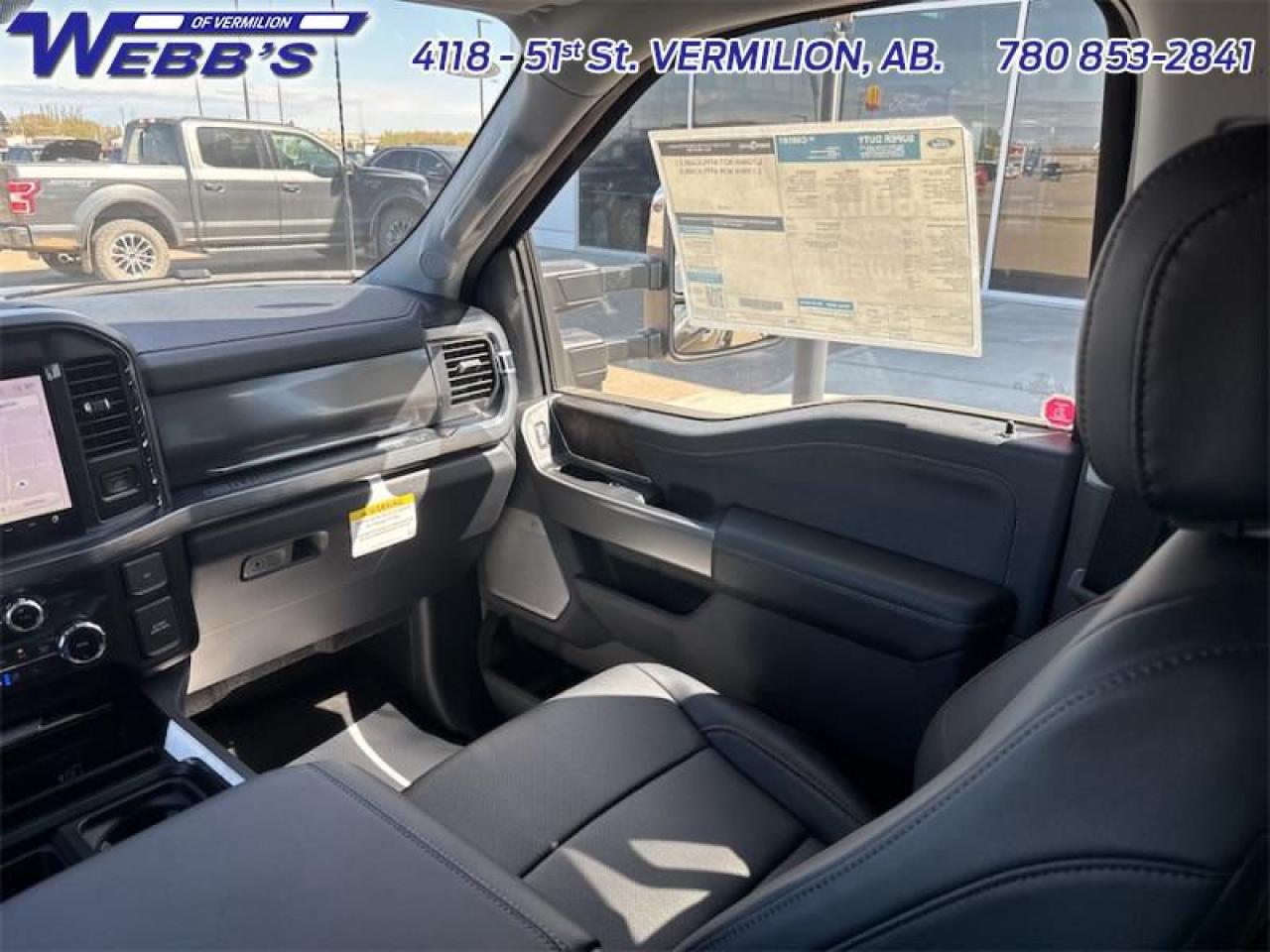 2025 Ford F-350 Super Duty Lariat Photo5