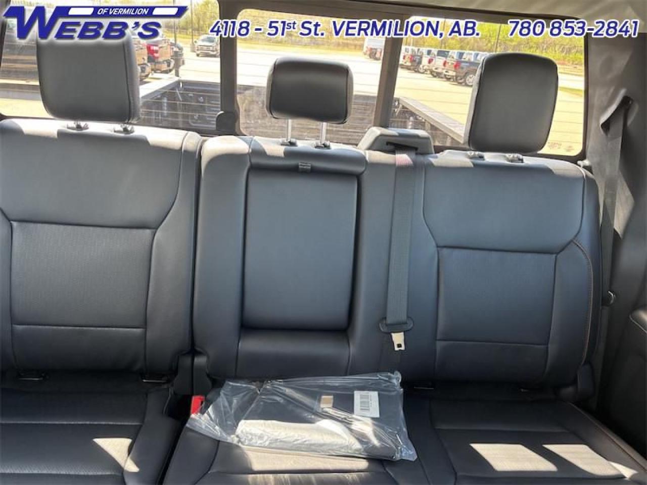 2025 Ford F-350 Super Duty Lariat Photo5