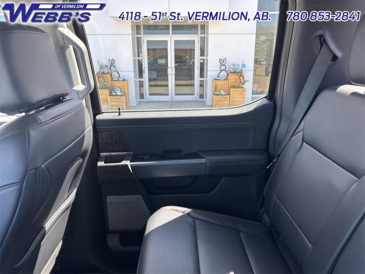2025 Ford F-350 Super Duty Lariat Photo5
