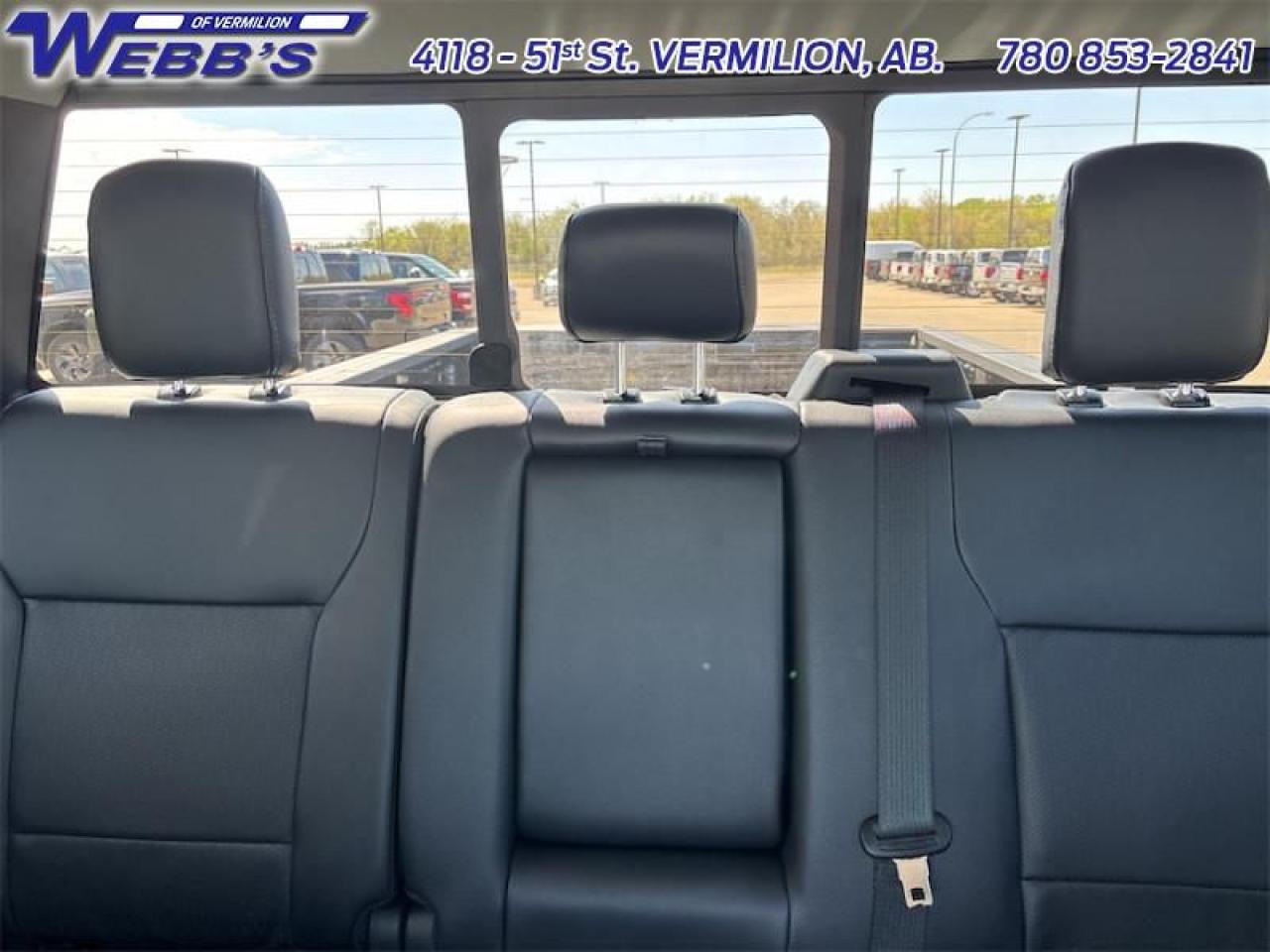 2025 Ford F-350 Super Duty Lariat Photo5