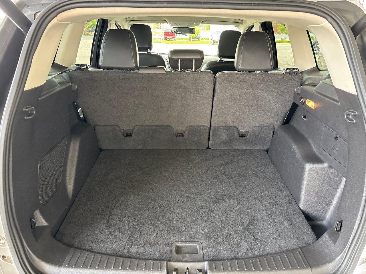 2019 Ford Escape Titanium - Photo #31