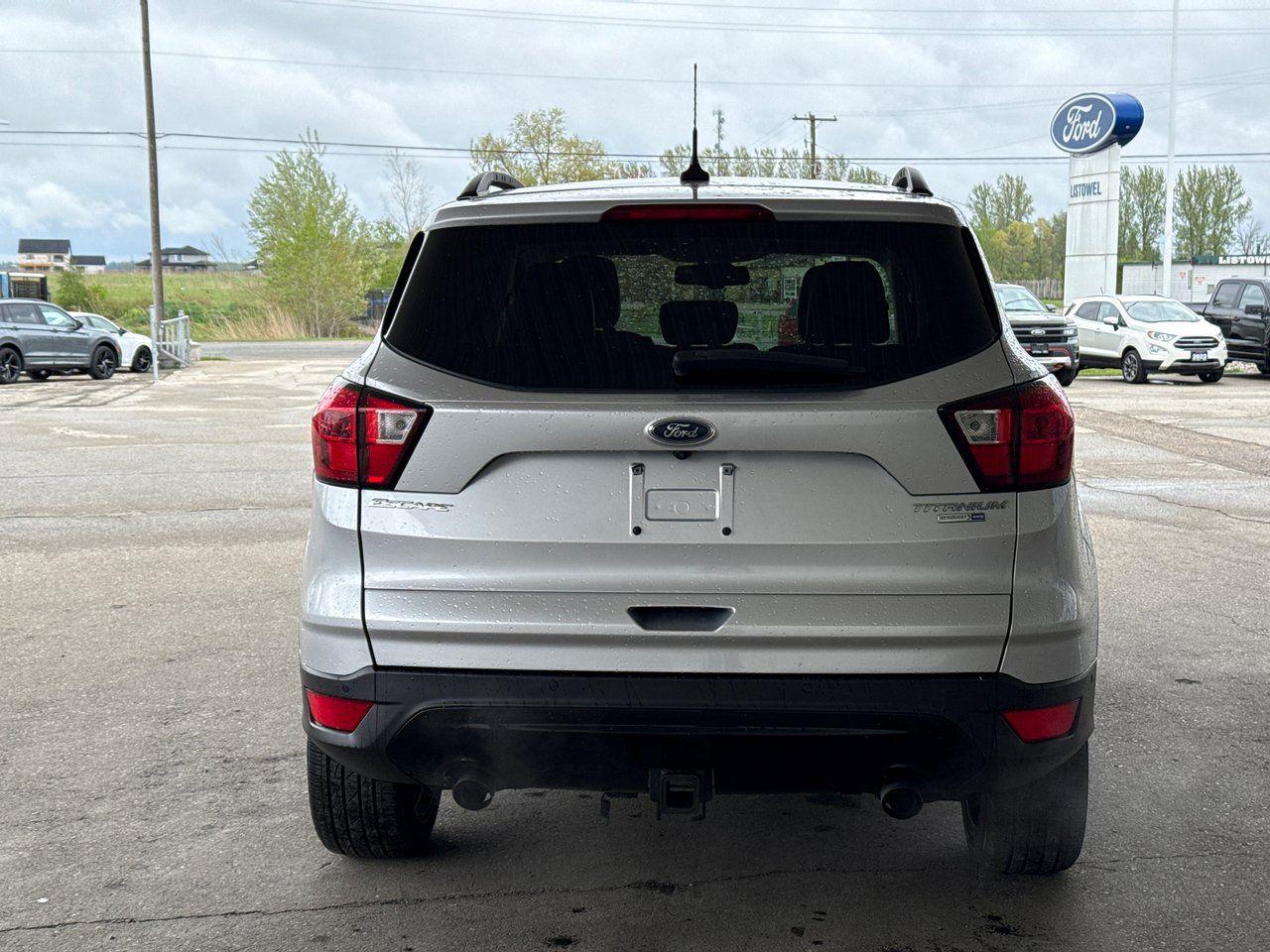 2019 Ford Escape Titanium - Photo #6
