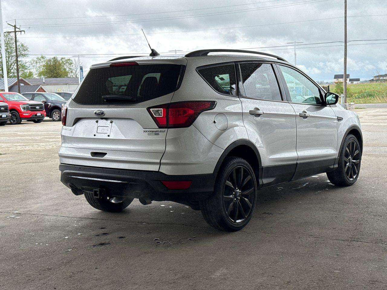 2019 Ford Escape Titanium - Photo #7