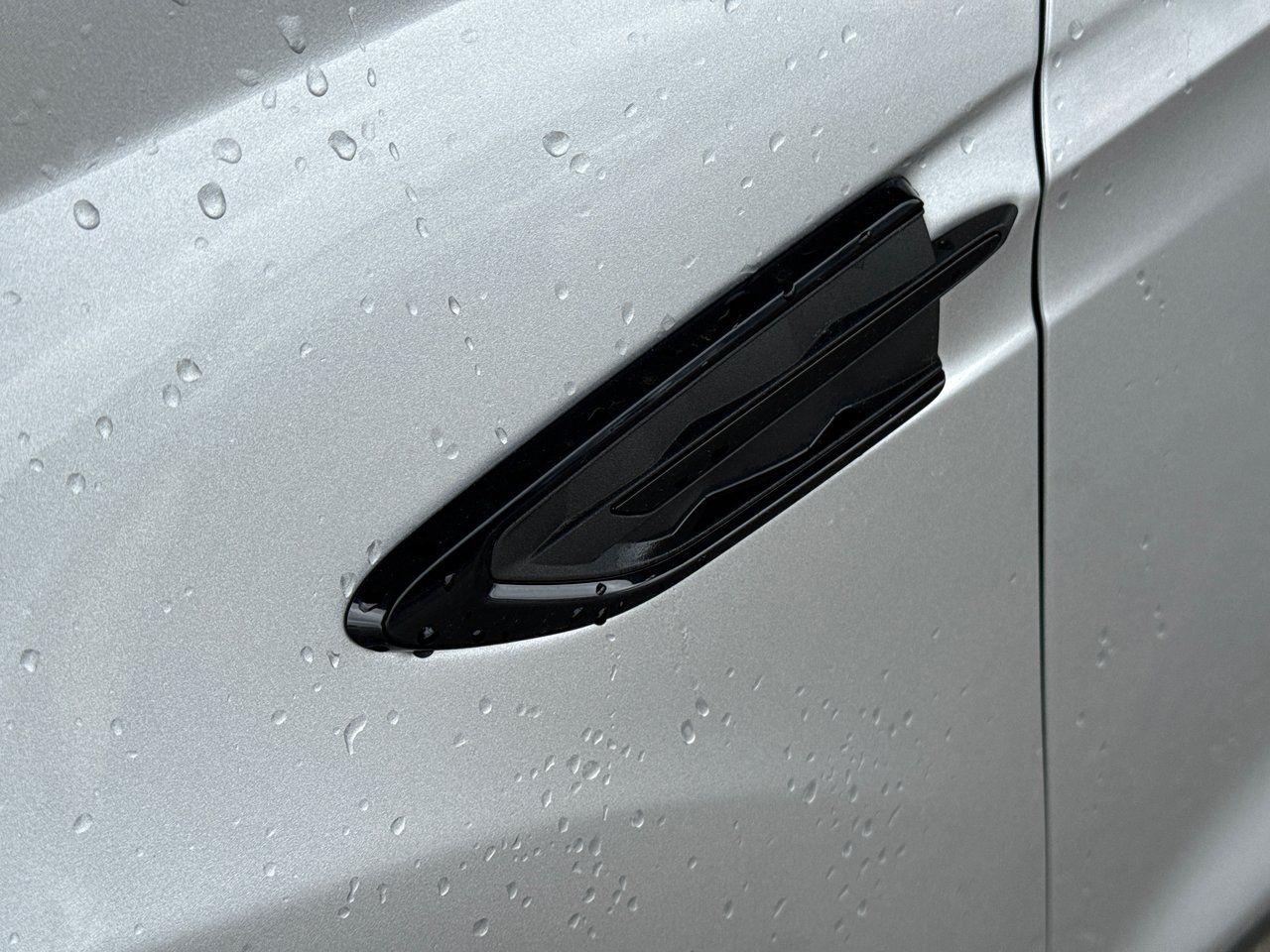 2019 Ford Escape Titanium - Photo #11