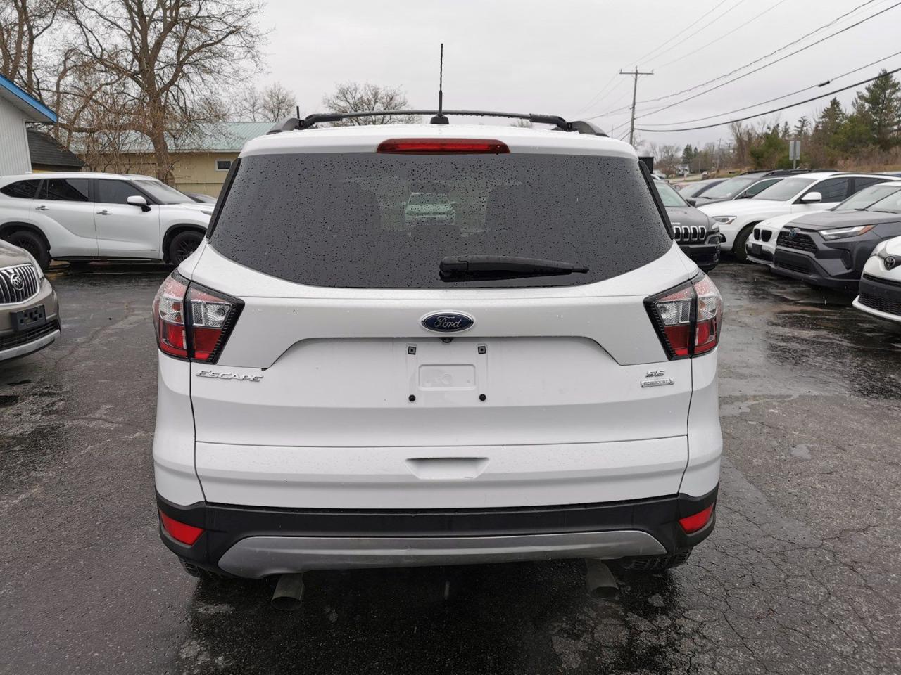 2018 Ford Escape SE FWD - Photo #4