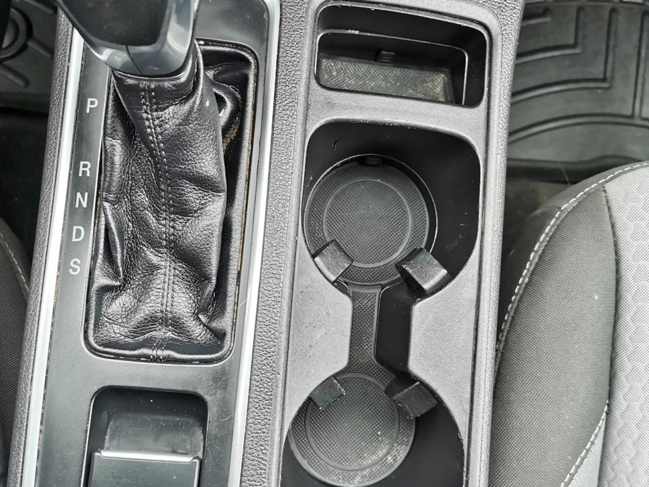 2018 Ford Escape SE FWD - Photo #25