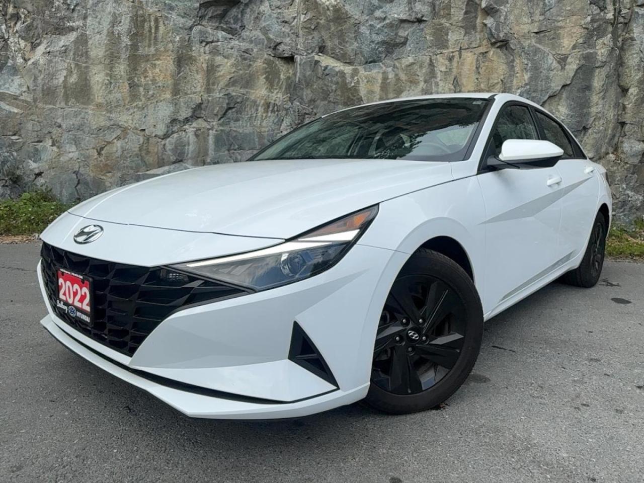 Used 2022 Hyundai Elantra Preferred IVT w/Sun & Tech Package for sale in Greater Sudbury, ON