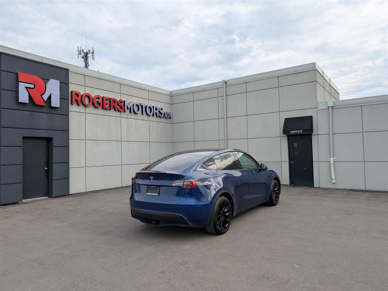 2021 Tesla Model Y STANDARD