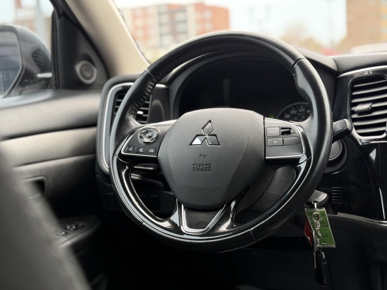 2017 Mitsubishi Outlander ES | BACK UP CAMERA | Photo