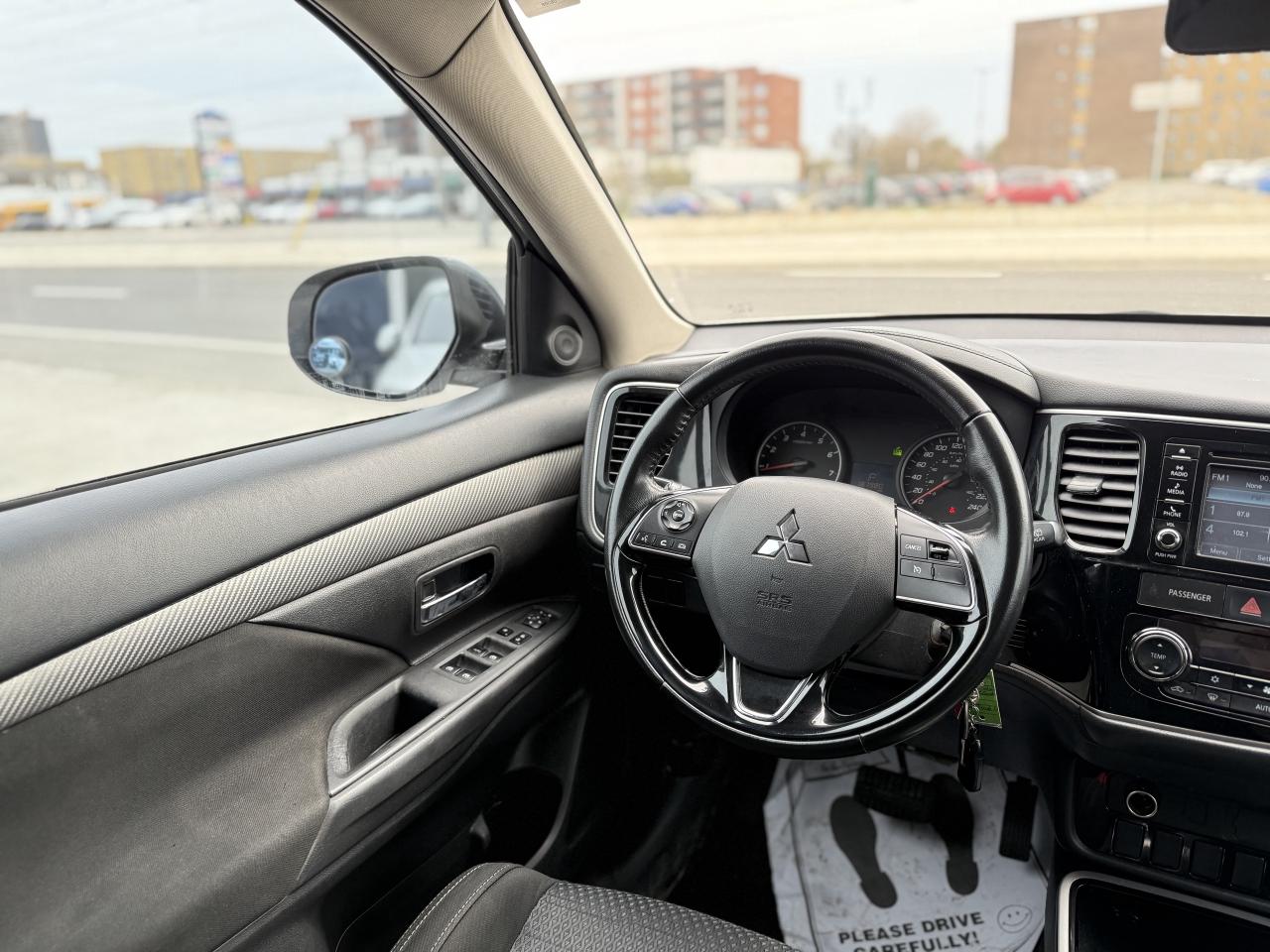 2017 Mitsubishi Outlander ES | BACK UP CAMERA | Photo