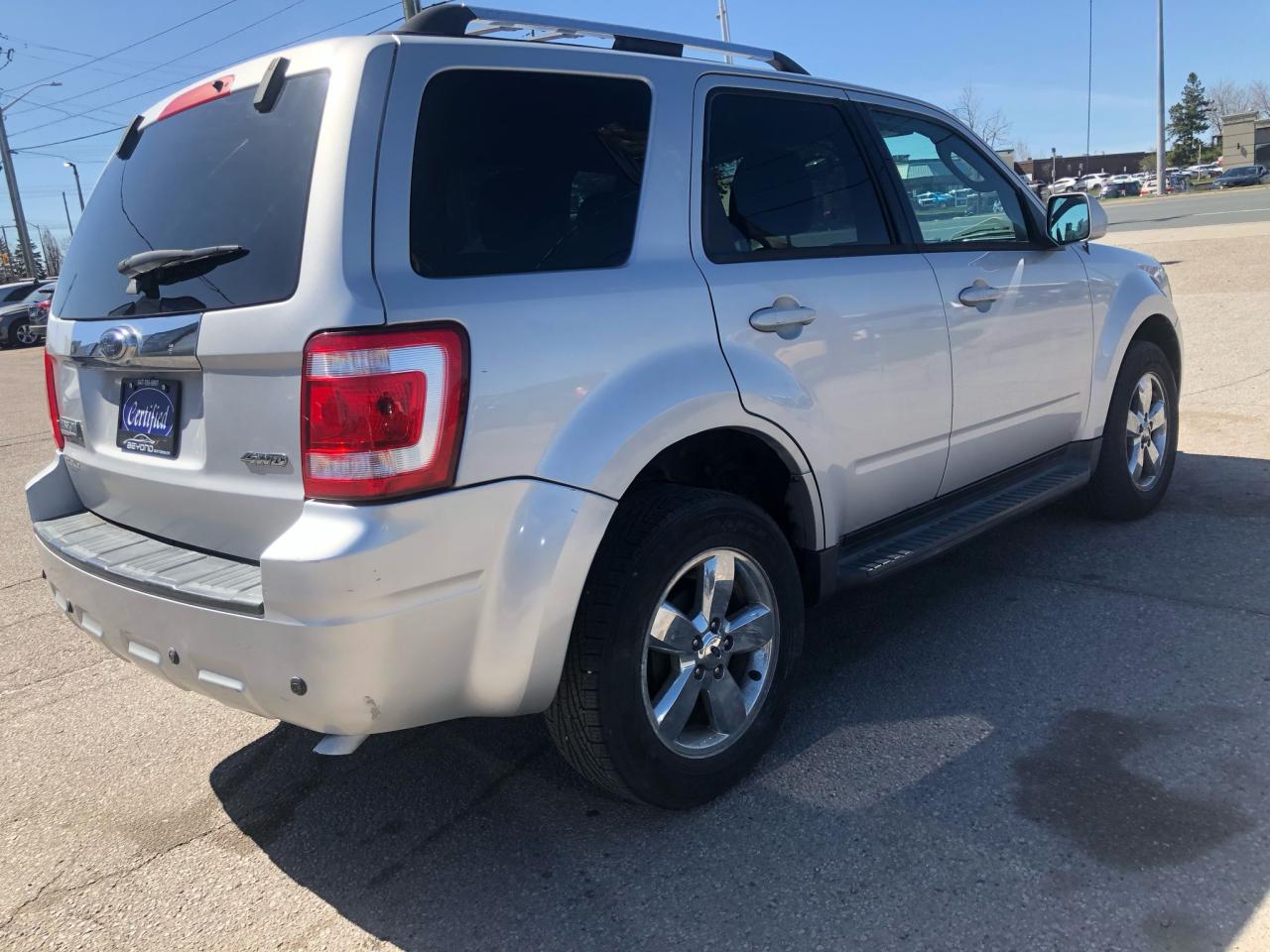 2009 Ford Escape LIMITED CERTIFIED WITH 3 YEARS WARRANTY INCLUDED. - Photo #4