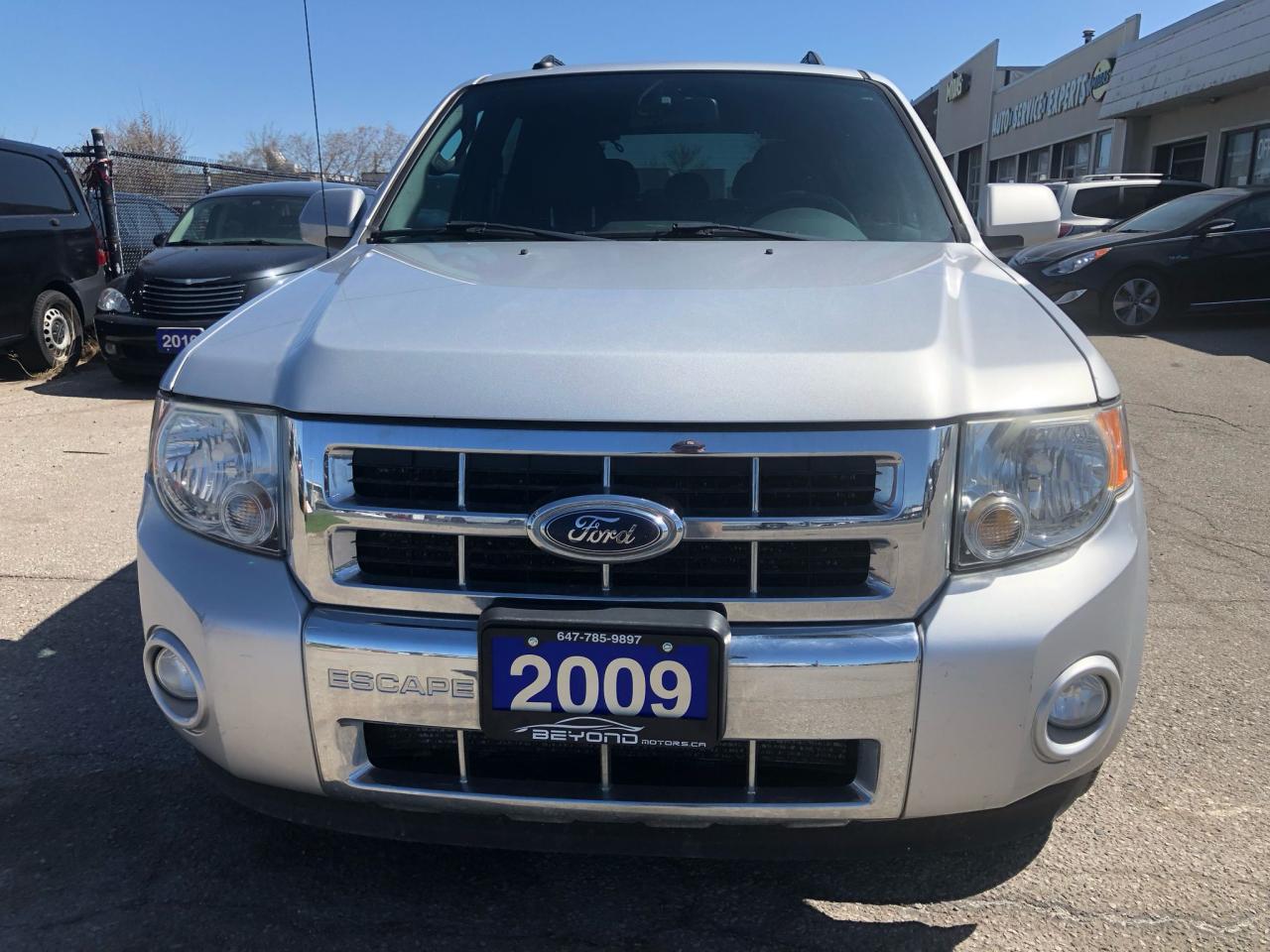 2009 Ford Escape LIMITED CERTIFIED WITH 3 YEARS WARRANTY INCLUDED.