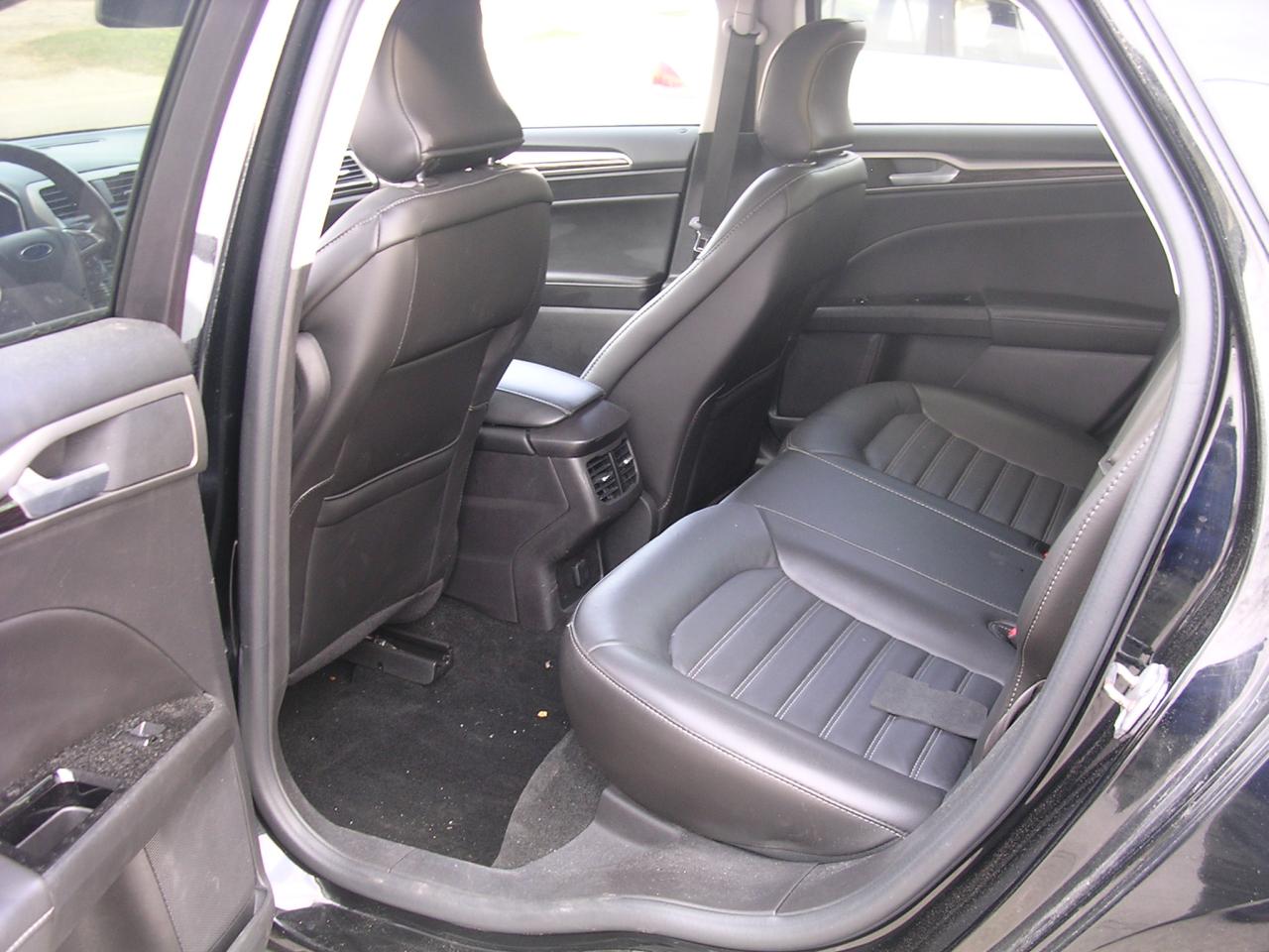 2016 Ford Fusion SE Navi - Photo #6