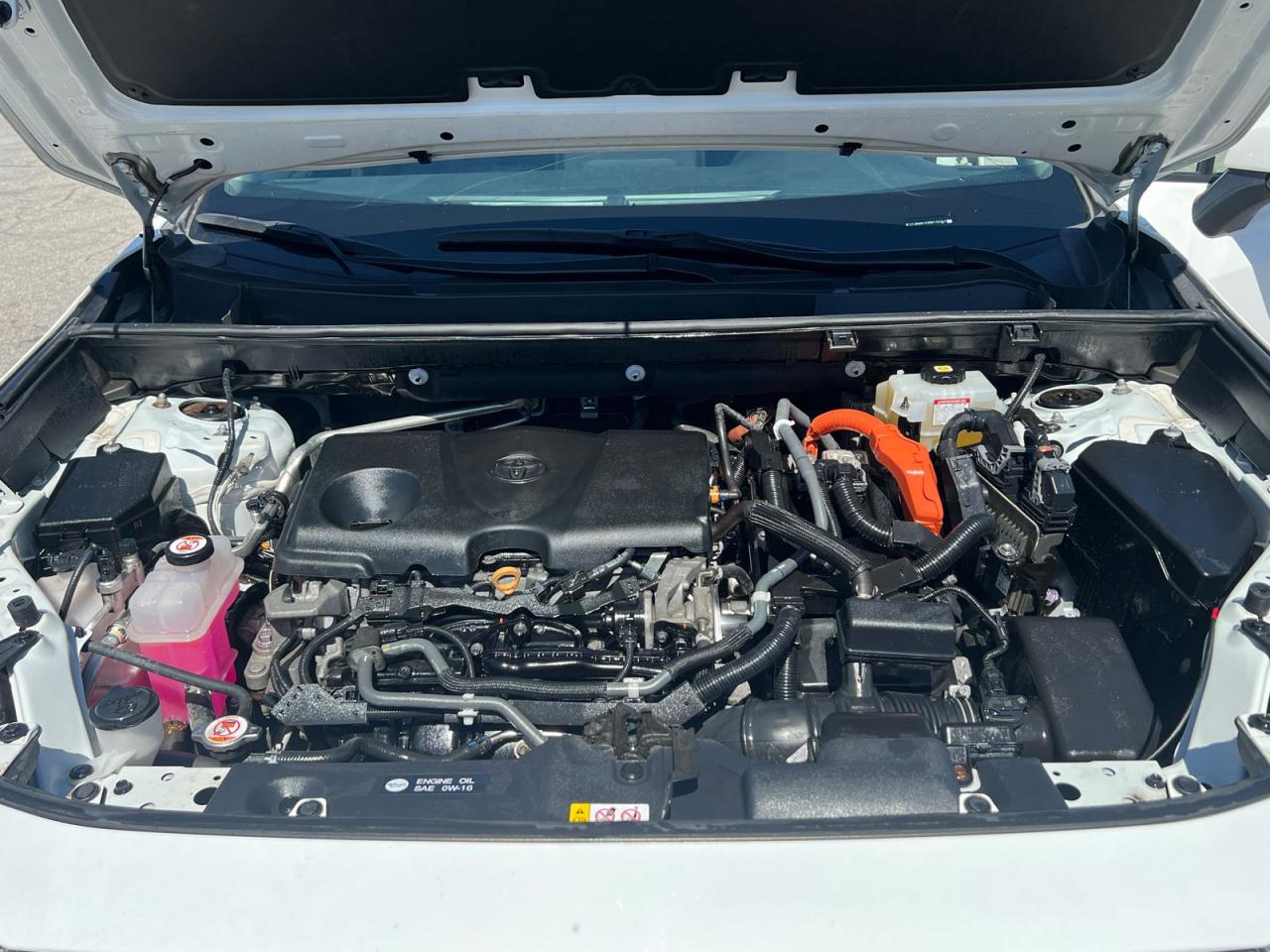 2021 Toyota RAV4 Hybrid LE - Photo #18