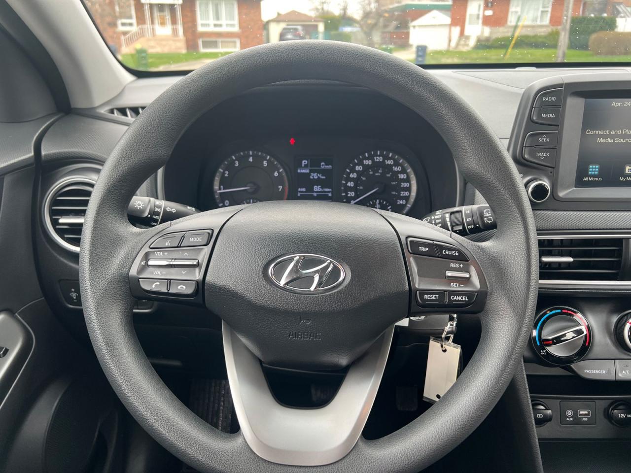 2021 Hyundai KONA Essential - Photo #10