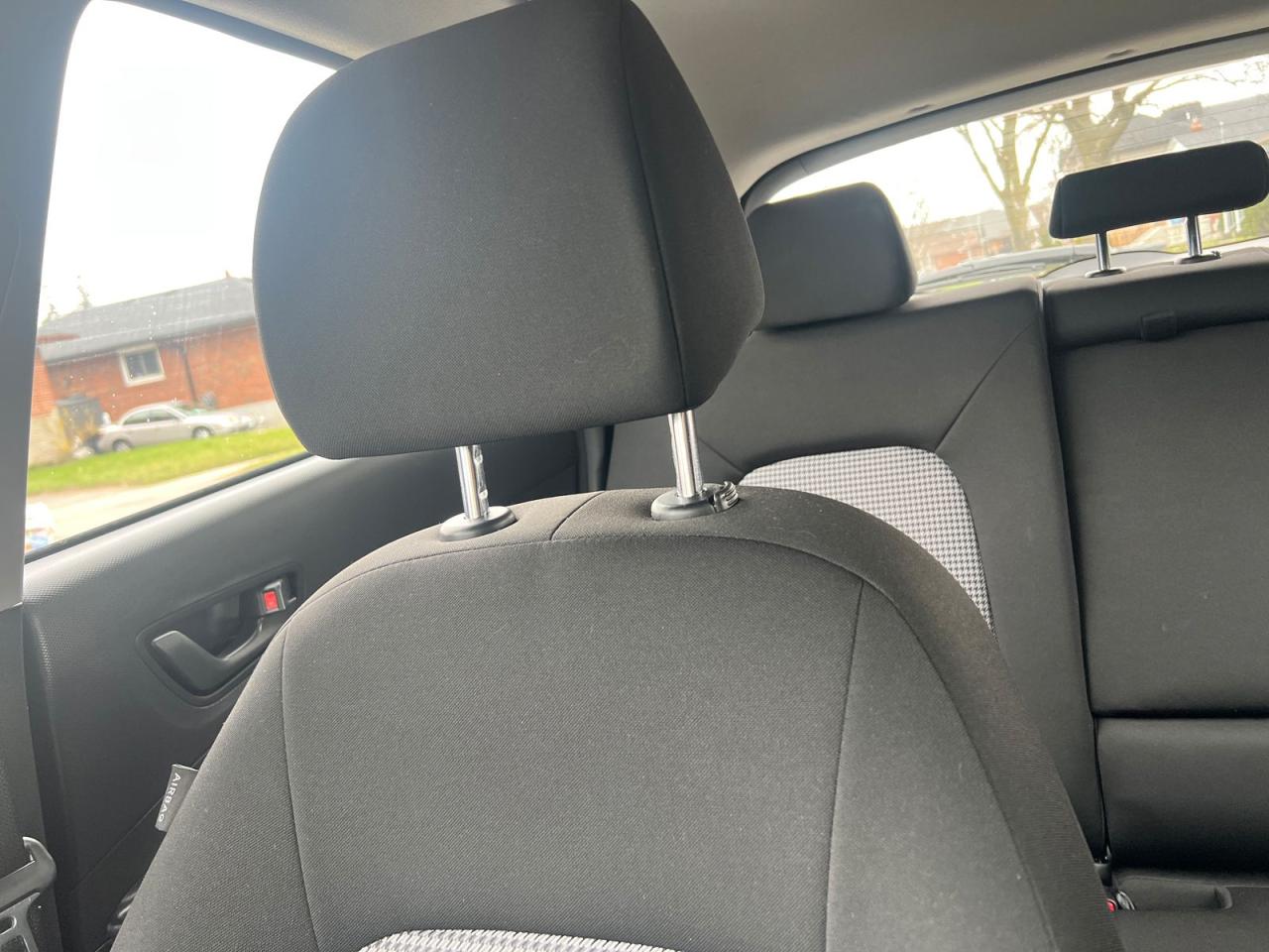 2021 Hyundai KONA Essential - Photo #16