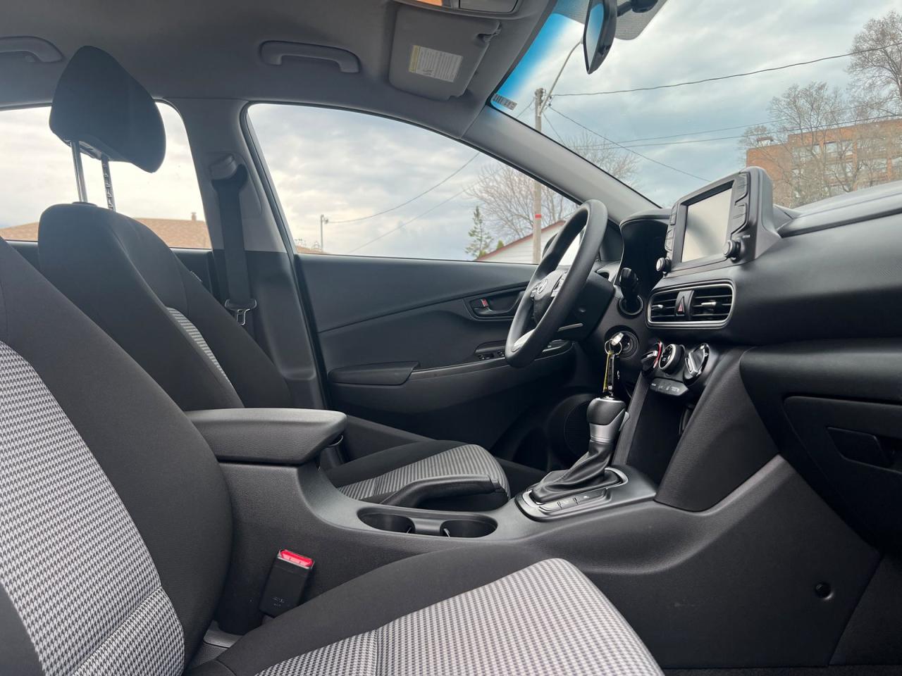 2021 Hyundai KONA Essential - Photo #21