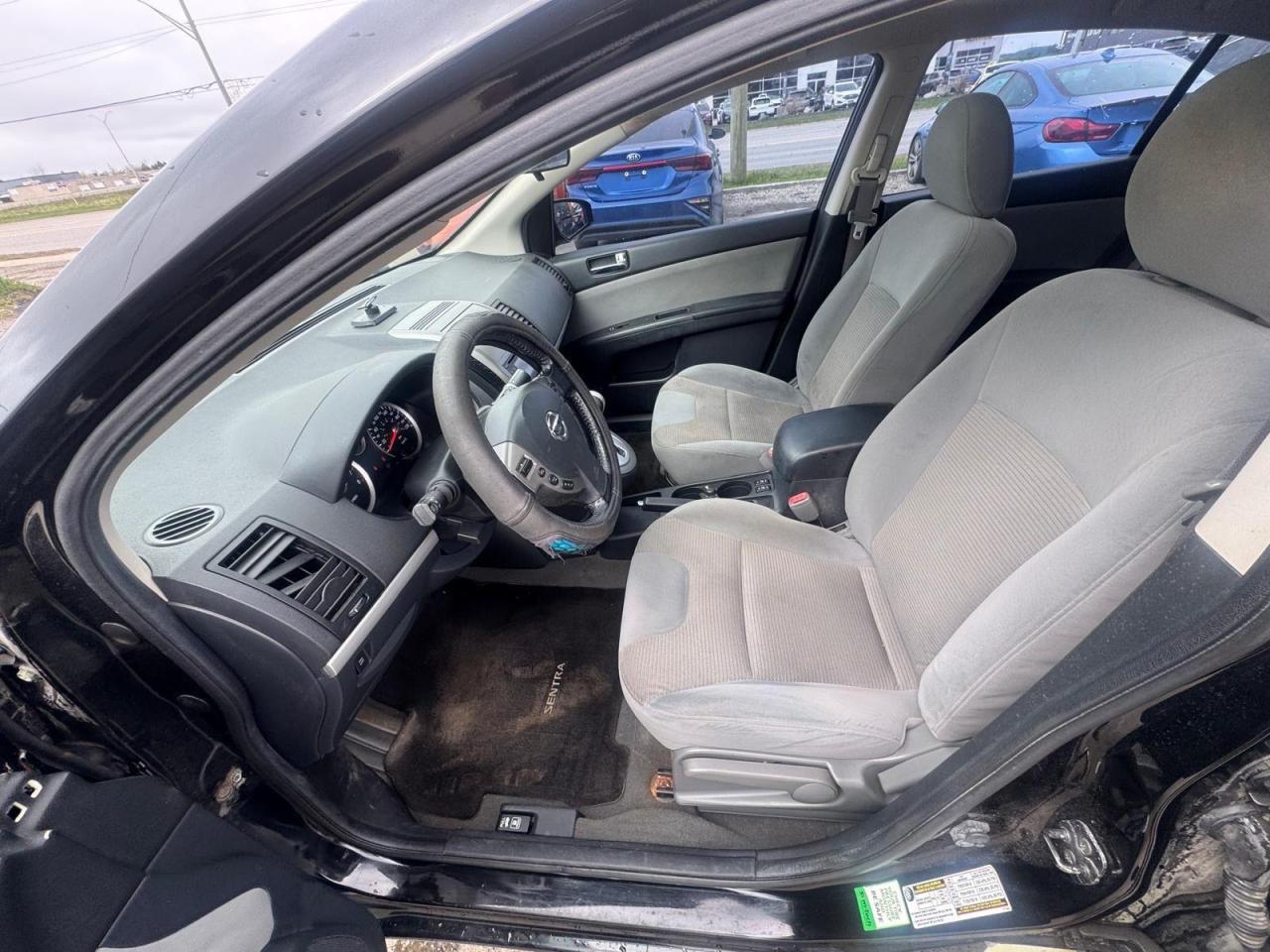 2010 Nissan Sentra 2.0, ALLOYS, SUNROOF, ONLY 198KMS, AS IS SPECIAL - Photo #11