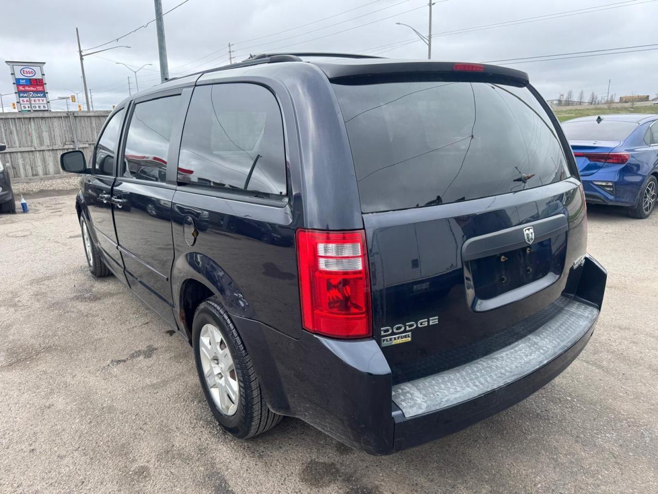 2010 Dodge Grand Caravan AS IS, RUNS AND DRIVES GREAT, WELL MAINTAINED - Photo #3