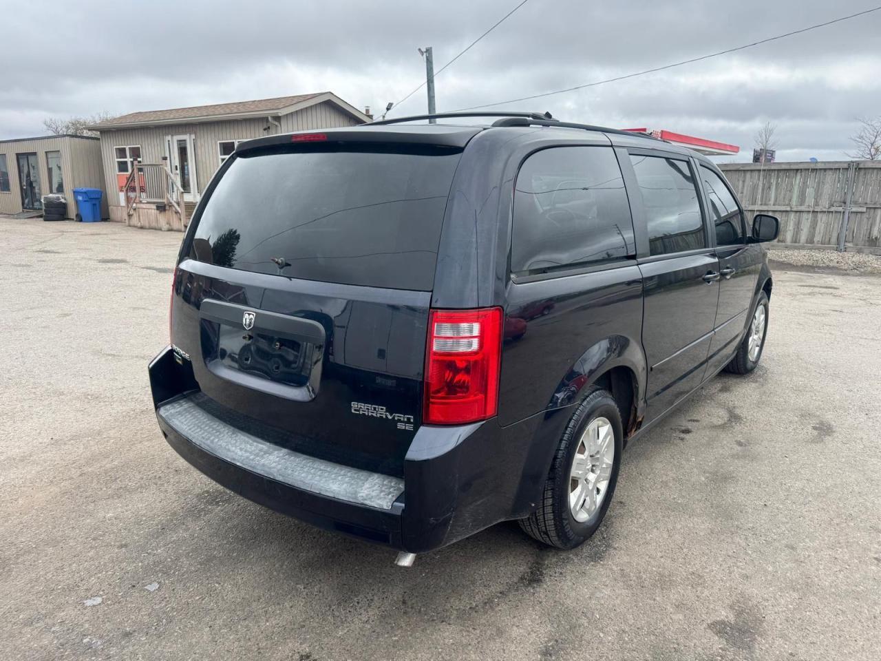 2010 Dodge Grand Caravan AS IS, RUNS AND DRIVES GREAT, WELL MAINTAINED - Photo #5