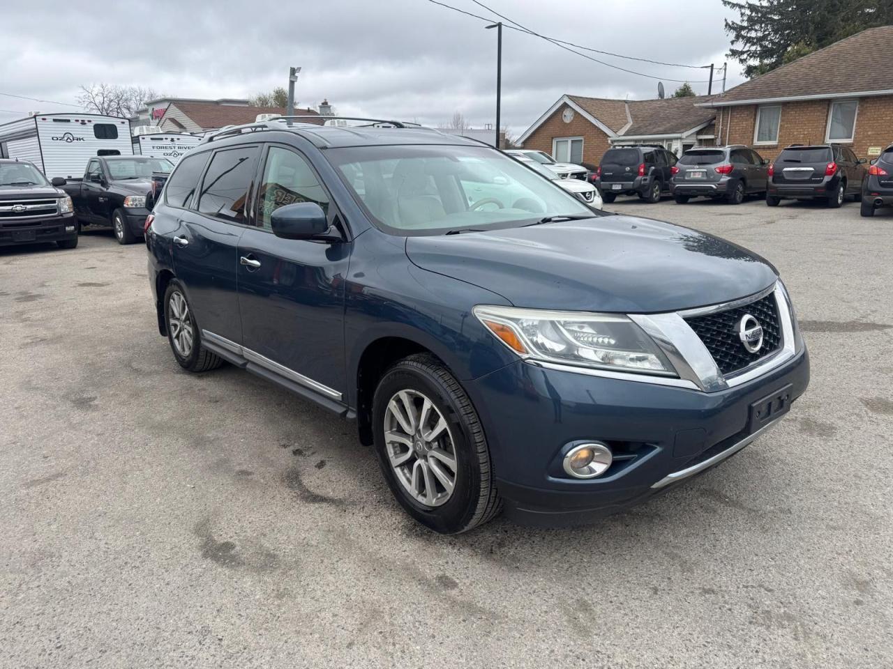 2014 Nissan Pathfinder SL, LEATHER, SUNROOF, 7 PASS, LOADED, AS IS - Photo #7