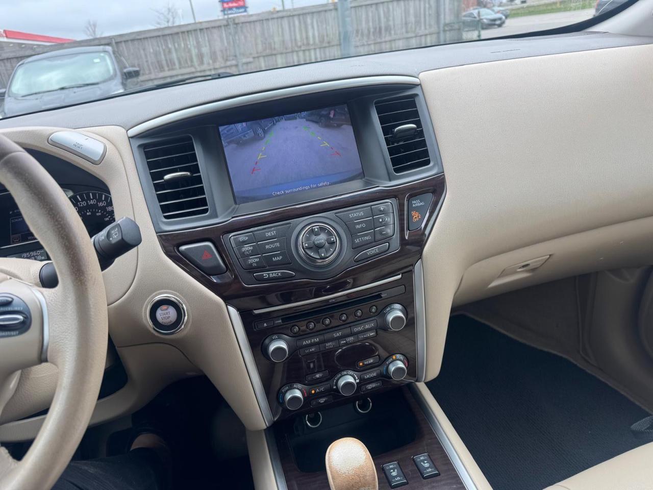 2014 Nissan Pathfinder SL, LEATHER, SUNROOF, 7 PASS, LOADED, AS IS - Photo #15