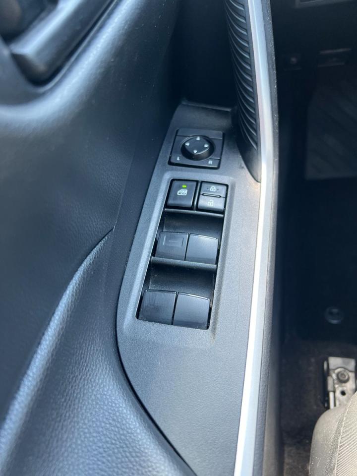 2021 Toyota RAV4 Hybrid LE - Photo #20