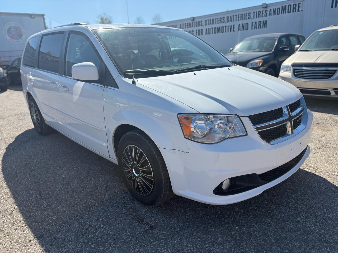 2015 Dodge Grand Caravan SXT Premium Plus - Photo #7