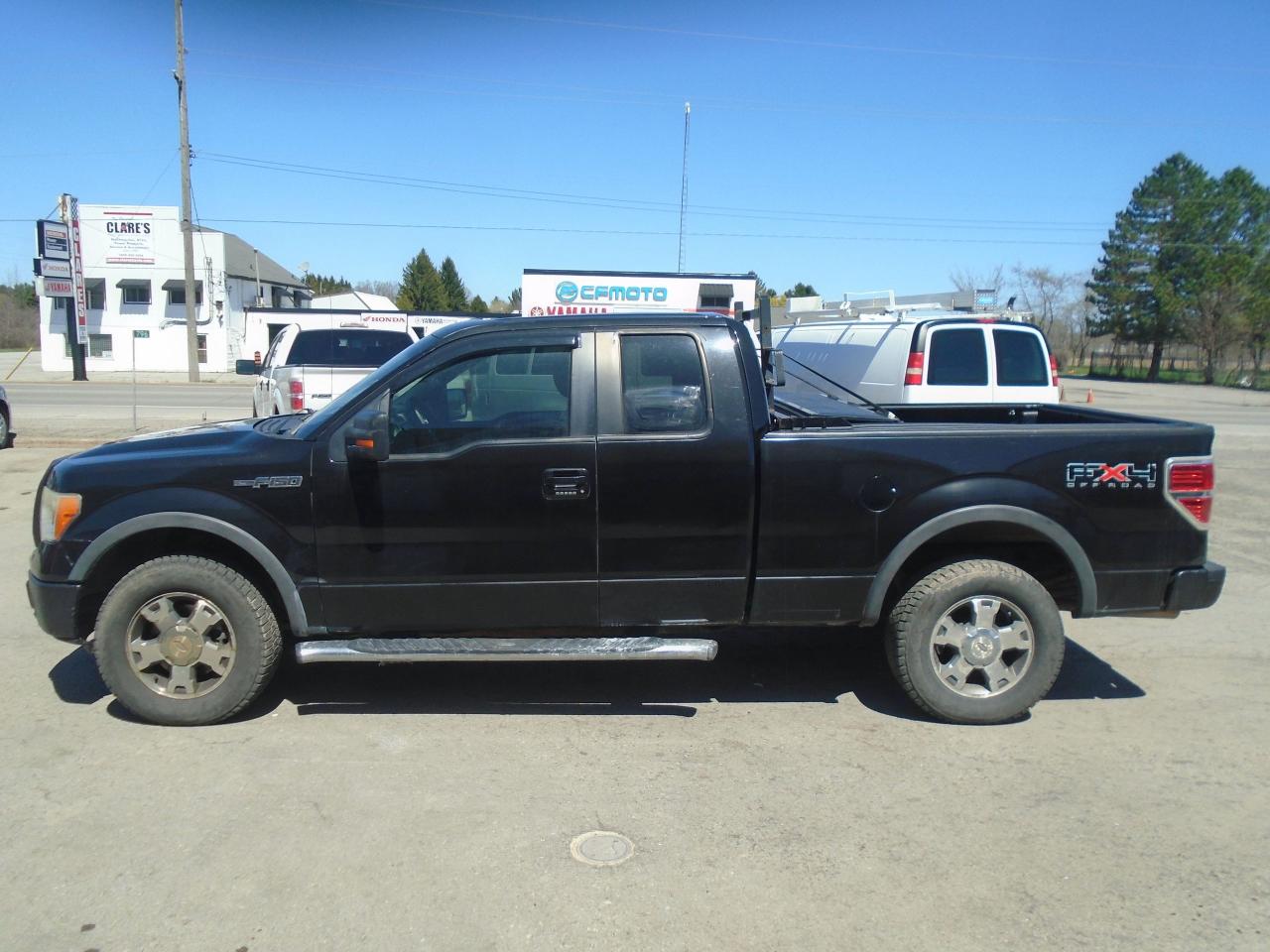 2010 Ford F-150 4WD SuperCab 145  FX4 - Photo #4