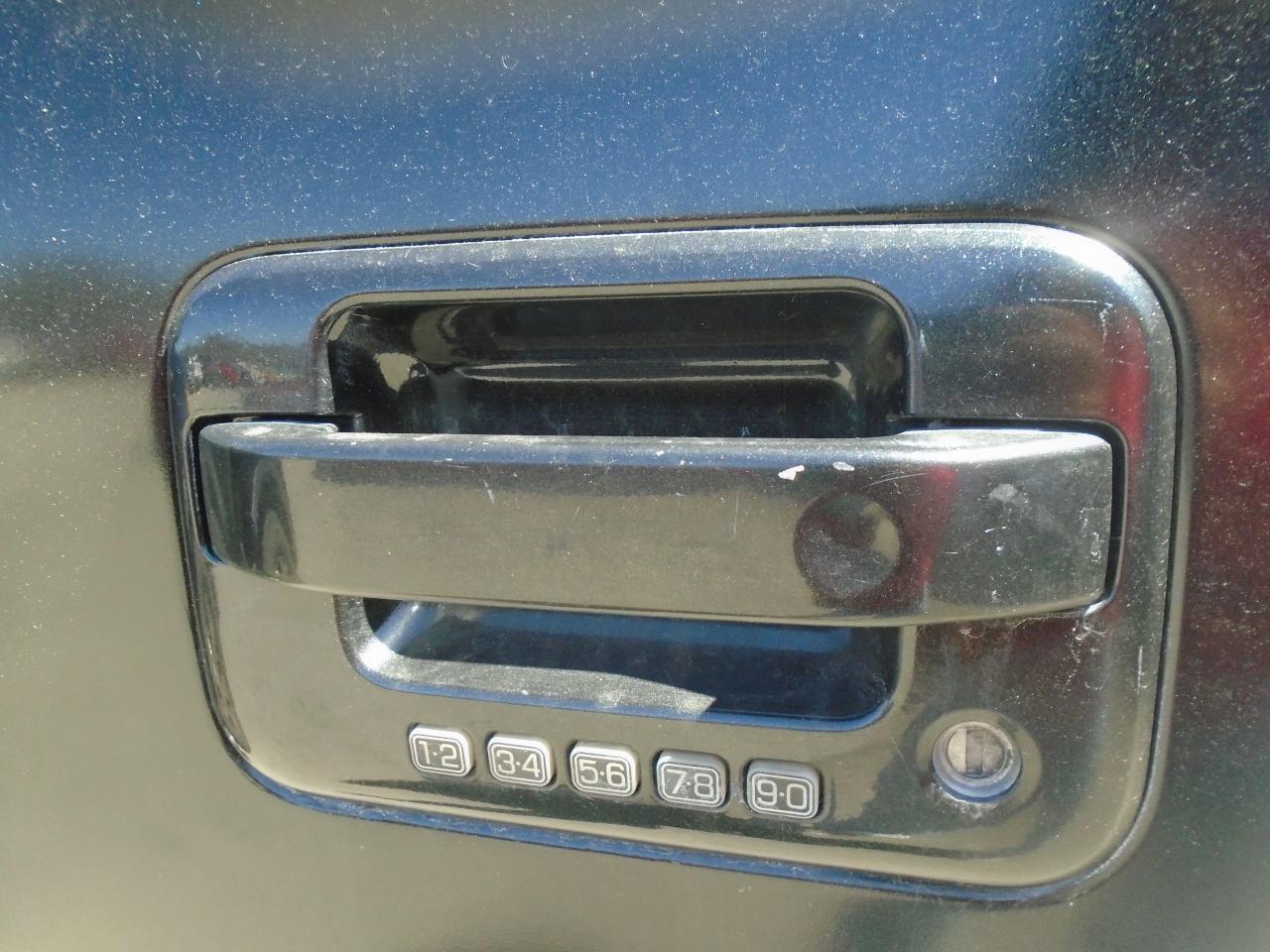 2010 Ford F-150 4WD SuperCab 145  FX4 - Photo #10