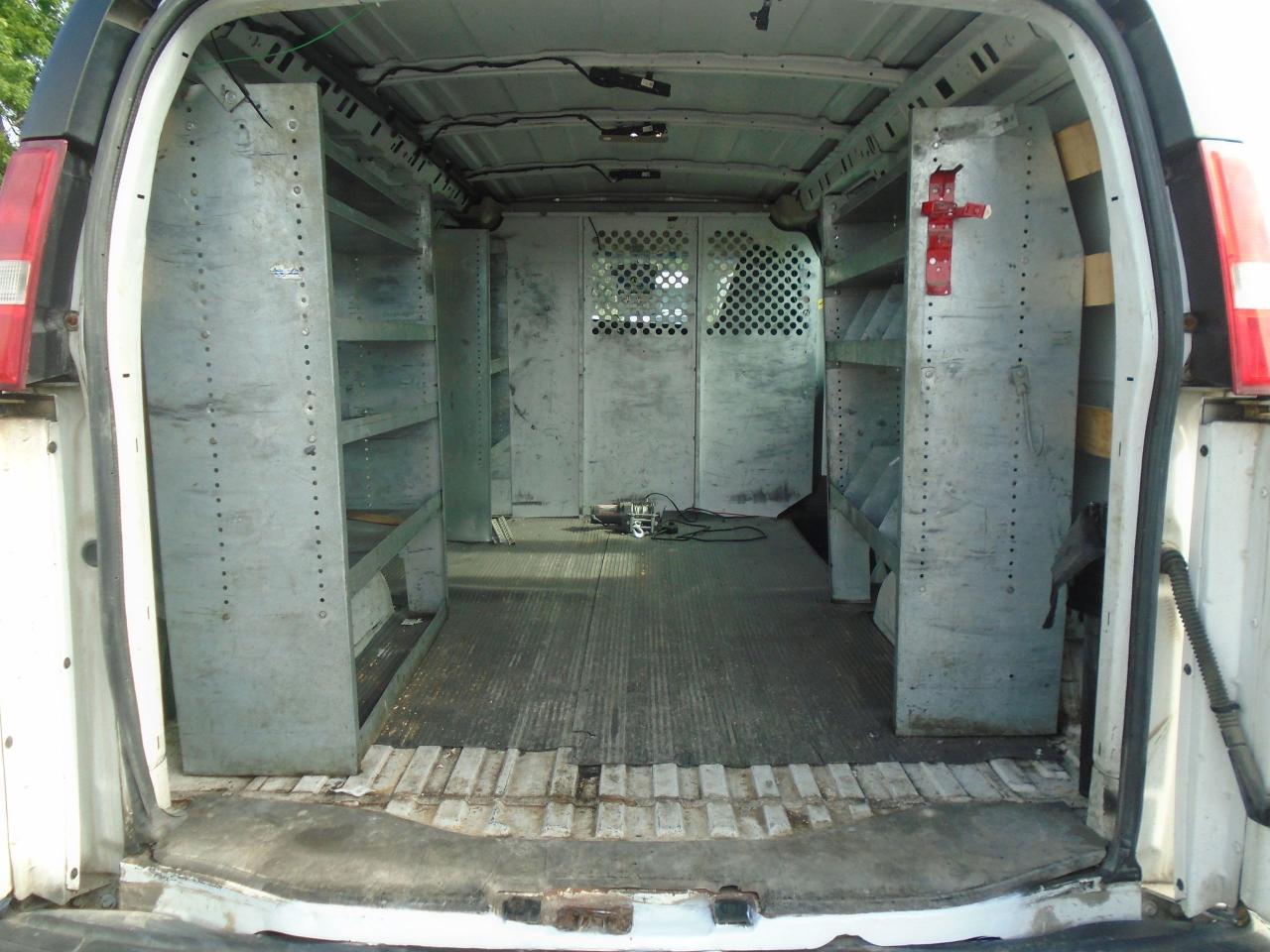 2016 GMC Savana 2500 RWD 2500 135 - Photo #5