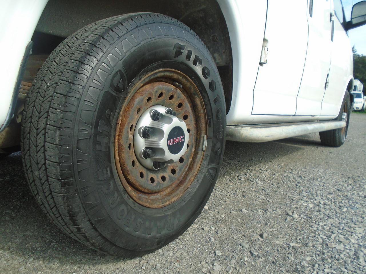 2016 GMC Savana 2500 RWD 2500 135 - Photo #17