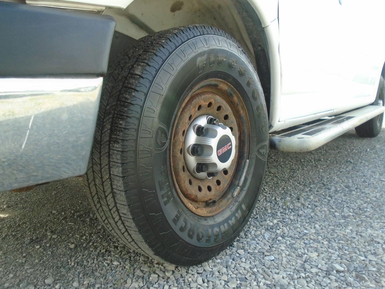 2016 GMC Savana 2500 RWD 2500 135 - Photo #19