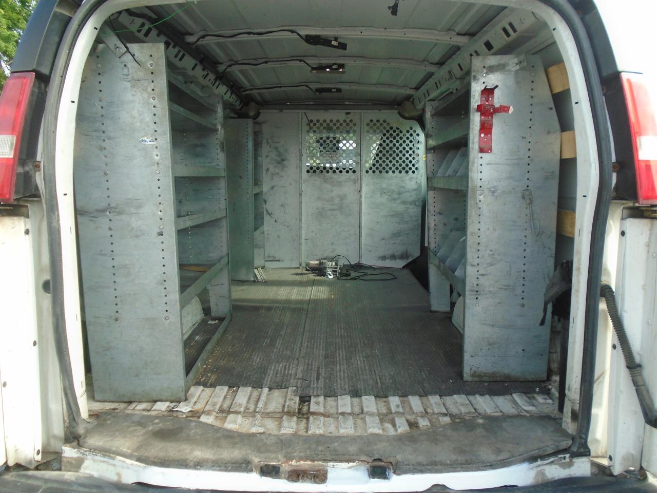 2016 GMC Savana 2500 RWD 2500 135 - Photo #5