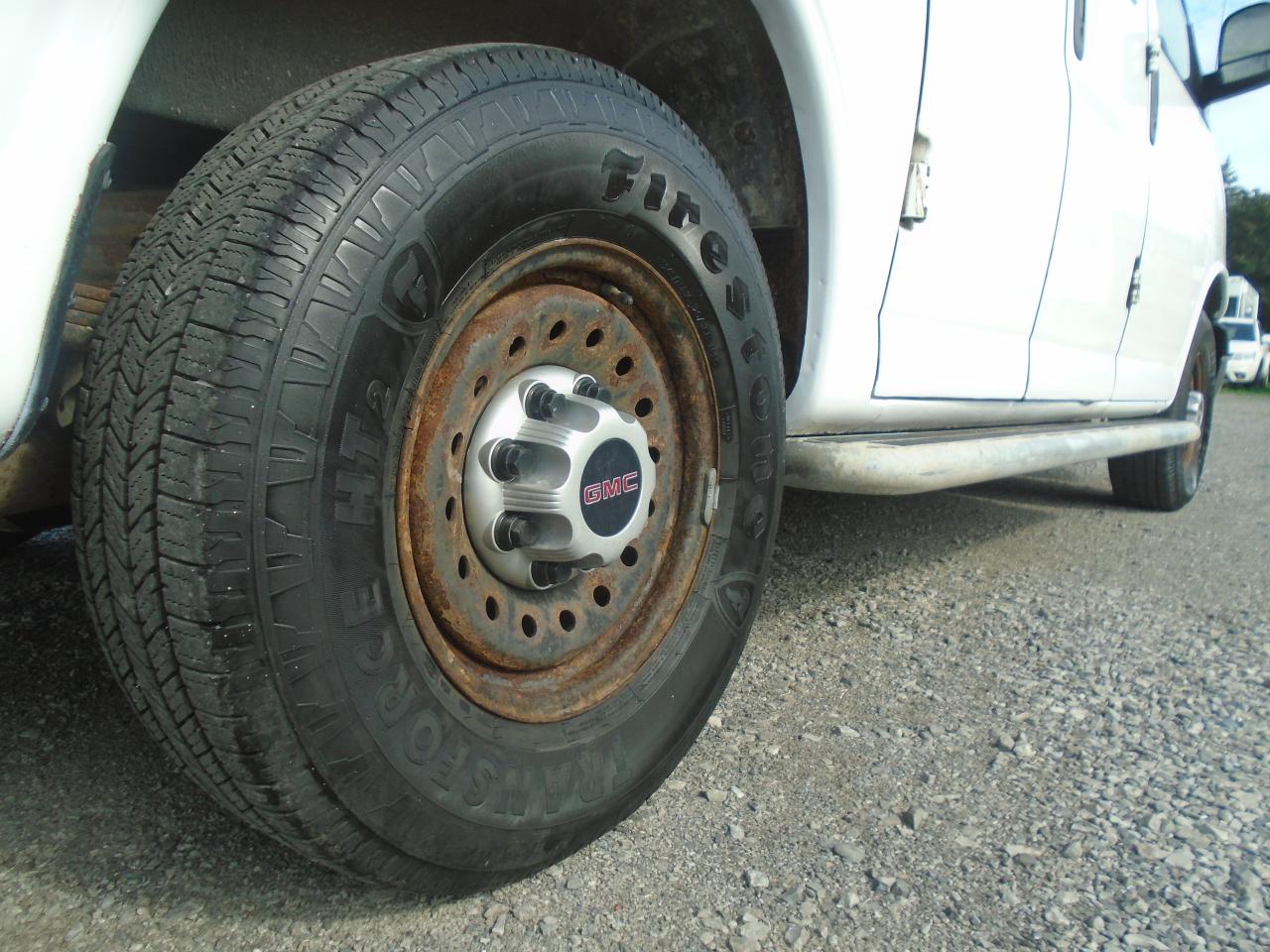 2016 GMC Savana 2500 RWD 2500 135 - Photo #17