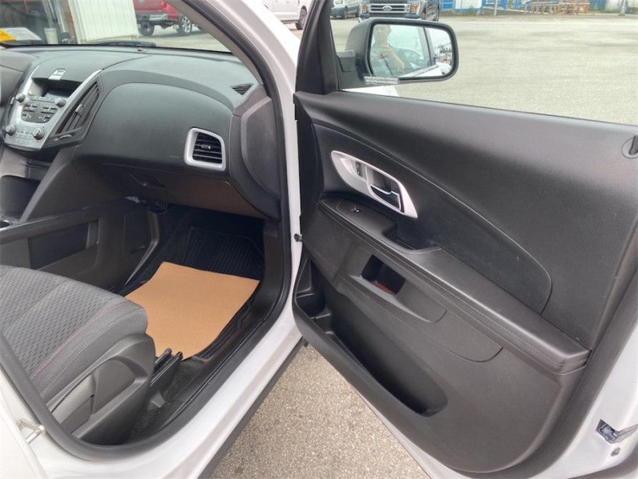 2015 Chevrolet Equinox LS  - Wi-Fi - Low Mileage Photo5