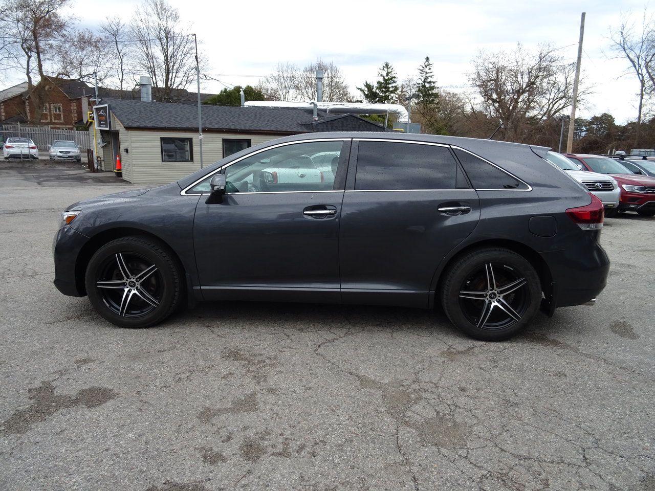 Used 2014 Toyota Venza LIMITED for sale in Scarborough, ON