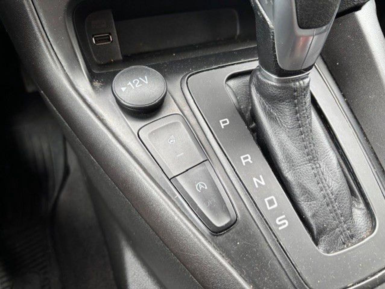 2018 Ford Focus SE-AUTO-ONLY 55,000KM-CAMERA-HEATED SEATS/STEERING Photo